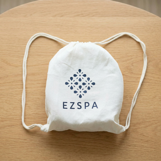Lovely set with a handy carry bag. We even take it on holiday!